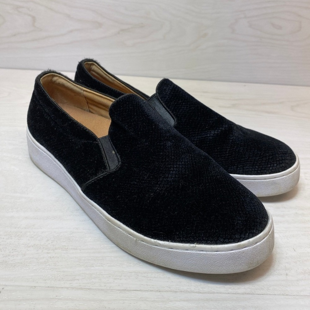 Vionic Womens 7.5 Midi Holiday Slip On Sneakers Velvet Black Snake Orthotic Shoe